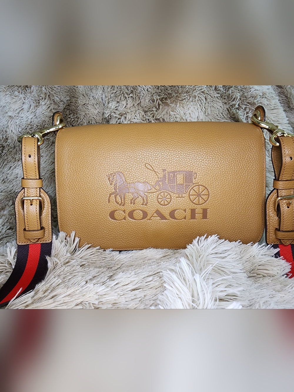 Coach Jes Messenger Handbag in Saddle Tan